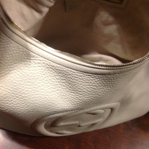- Never used large Gucci hobo - Picture 10 of 14